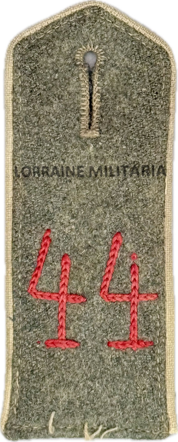 militaria : PATTE D'EPAULE MODELE 1915 DE BLUSE DU 44 IÈME REGIMENT D'INFANTERIE