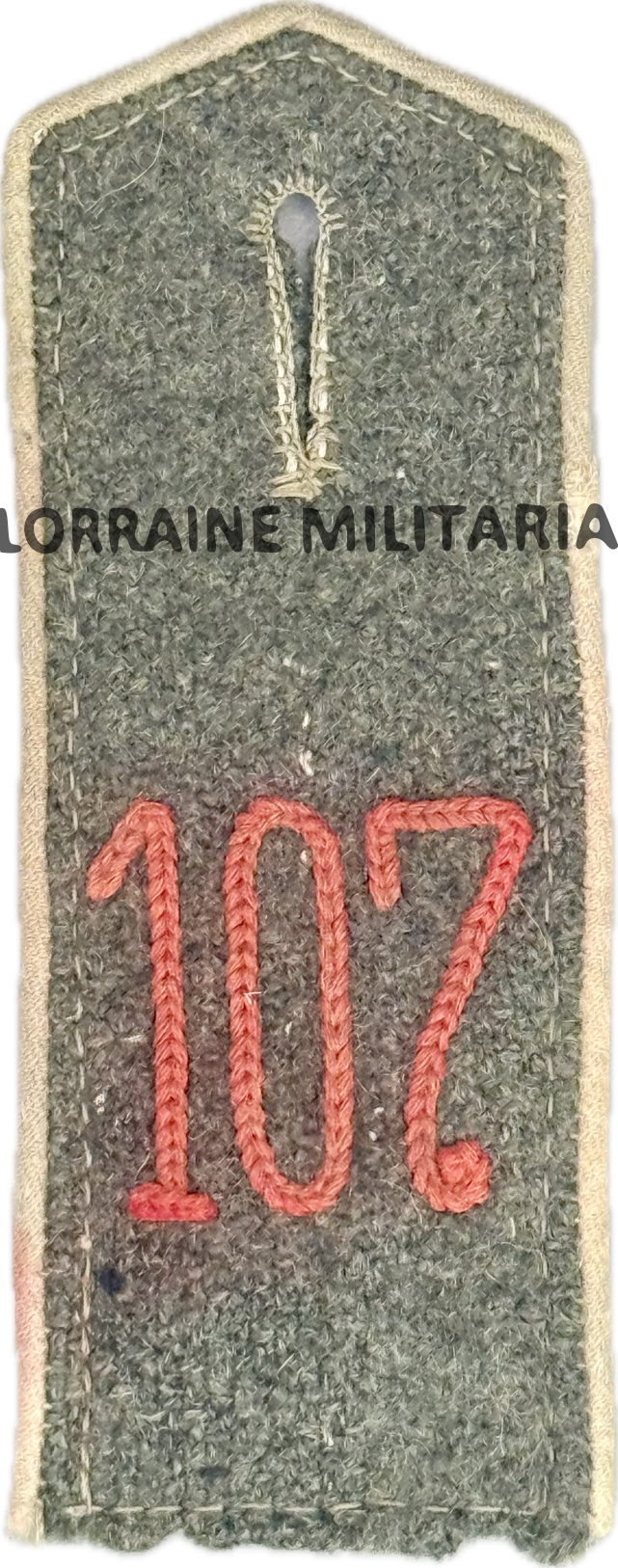 militaria : PATTE D'EPAULE MLE 1915 DE BLUSE DU 107 IÈME REGIMENT D'INFANTERIE (SAXE)