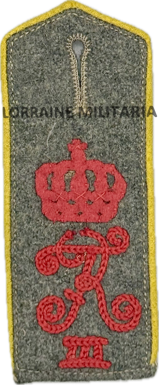 militaria : PATTE D'EPAULE MLE 1915 DE BLUSE MONOGRAMME DU 11 IEME REGIMENT DE GRENADIER