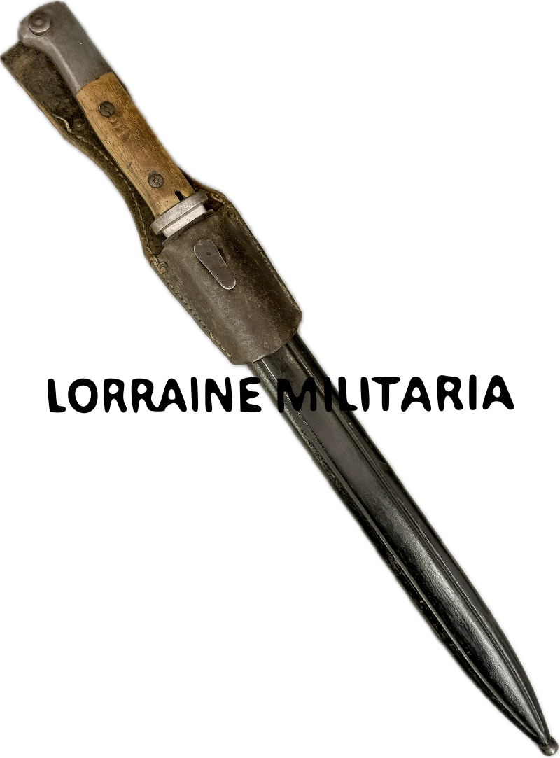 militaria : BAÏONNETTE ALLEMANDE  S14 AVEC PORTE BAÏONNETTE DATÉ 1915