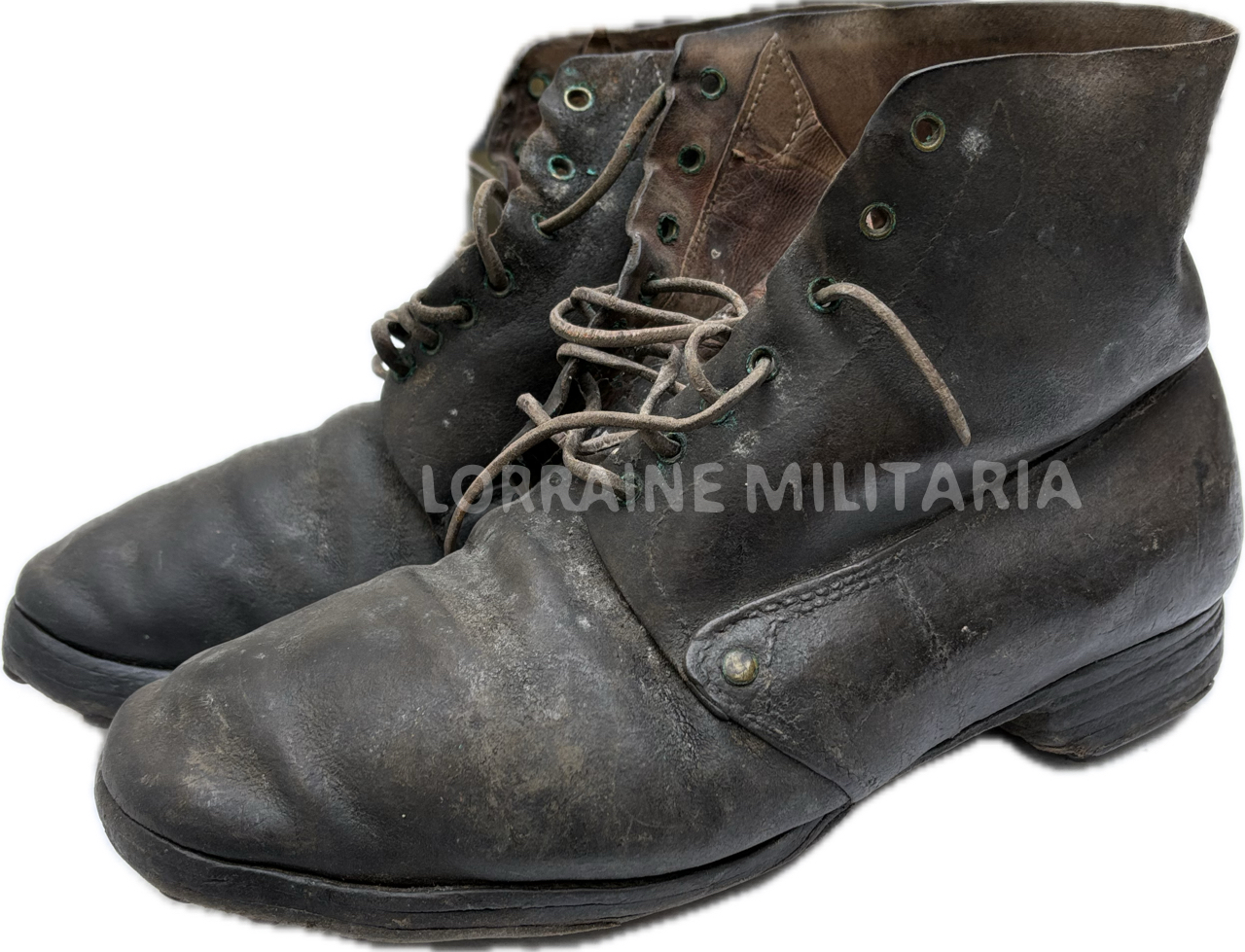 militaria : PAIRE DE BRODEQUINS TROUPES MODELE 1917