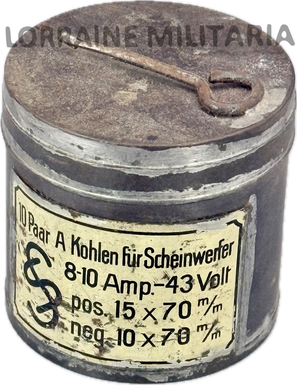 militaria : BOITE ALLEMANDE CONTENANT 10 CHARBONS POUR PROJECTEURS A ARC ELECTRIQUE